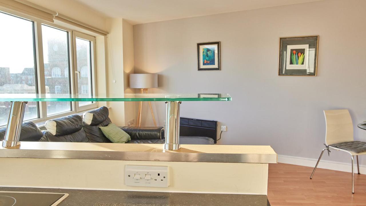 Magpie - Properties Unique Apartment นิวคาสเซิล อะพอน ไทน์ ภายนอก รูปภาพ