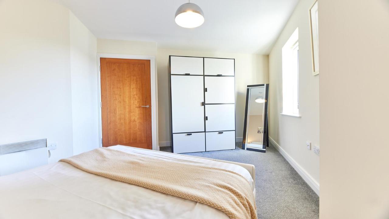 Magpie - Properties Unique Apartment นิวคาสเซิล อะพอน ไทน์ ภายนอก รูปภาพ